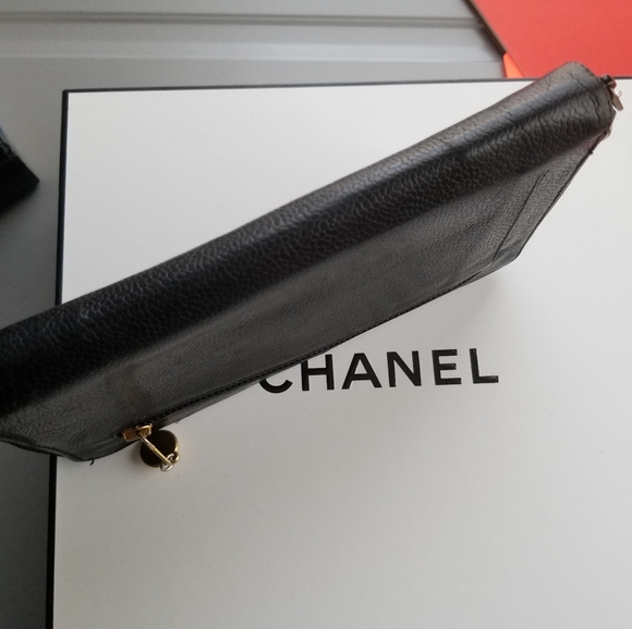 CHANEL Black  Long Zippy compact Caviar leather - Picture 9 of 16